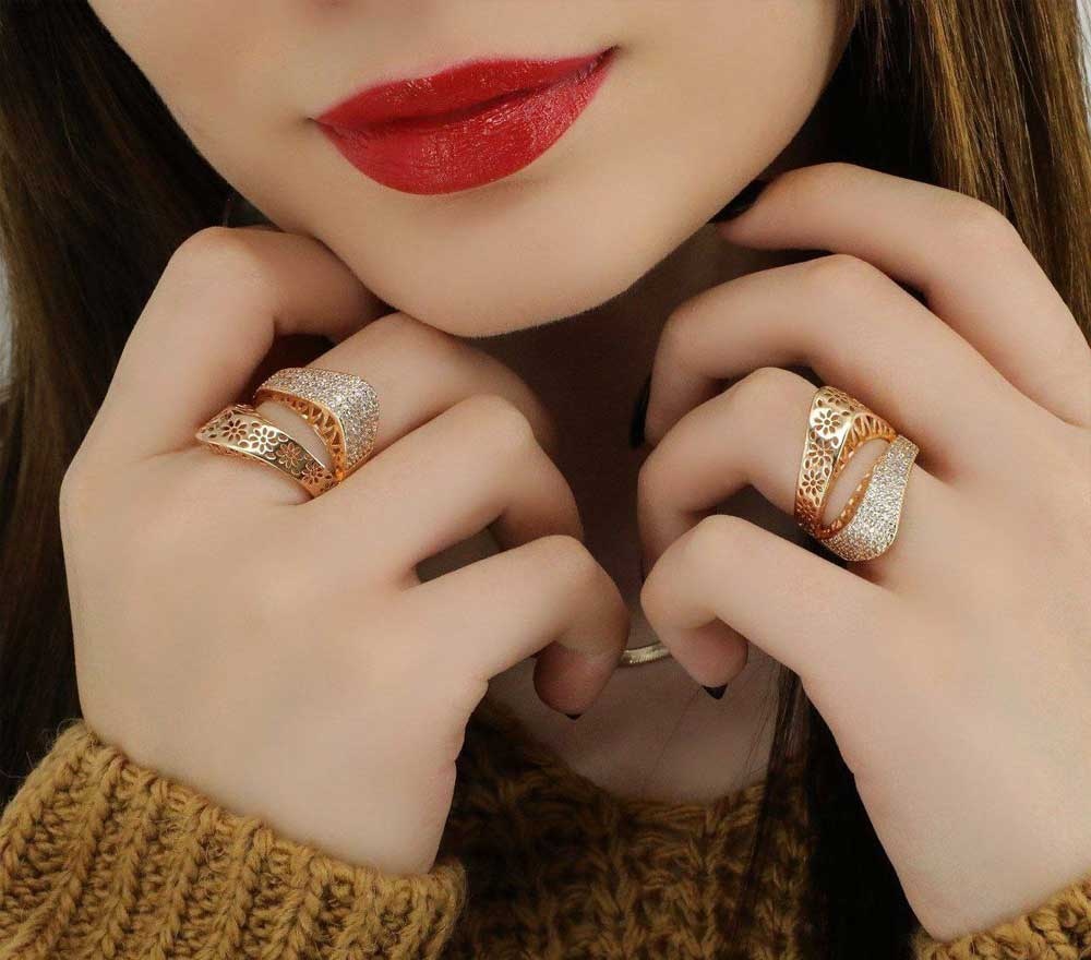 انگشتر زنانه‌برند ژوپینگ ضدحساسیت بارنگی ثابت وآبکاری طلا