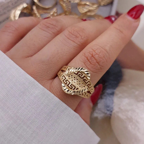 انگشتر طلاروس